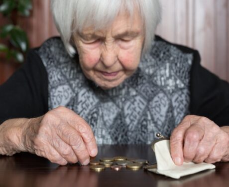 avoiding elderly poverty